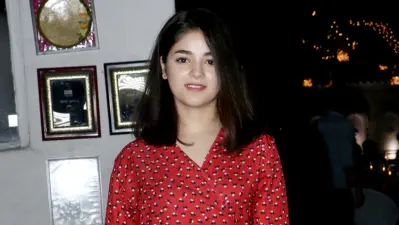 फिर सोशल मीडिया पर लौटीं जायरा वसीम, ट्रोल होने पर किया था अकाउंट डिलीट
