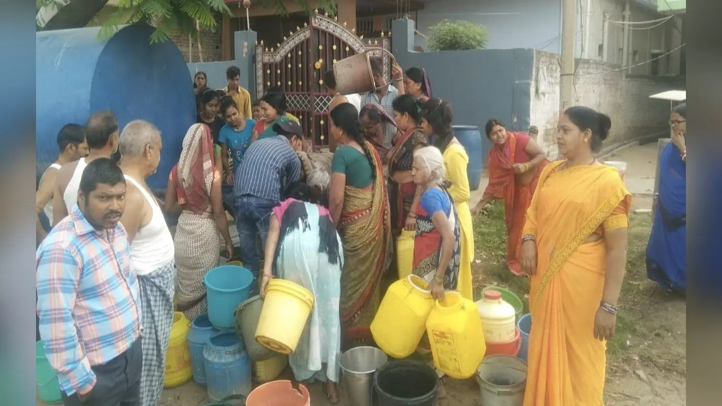 झारखंड: गहराया पेयजल संकट, ड्राई जोन में पानी के लिए मारामारी, वार्ड पार्षदों ने नगर निगम से की ये मांग