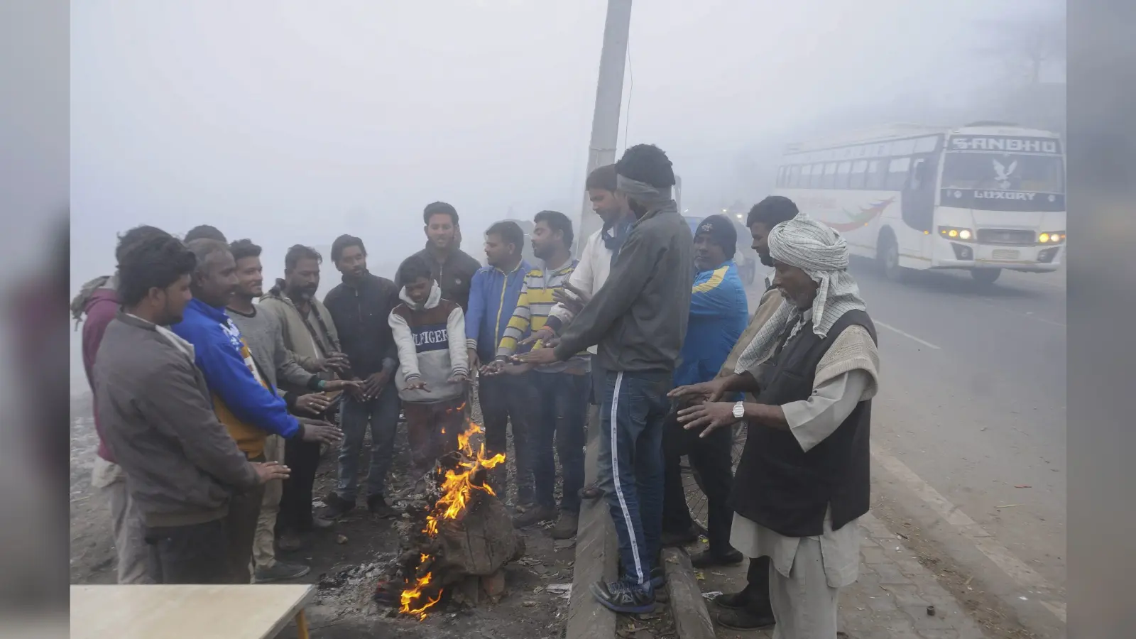 कब खुलेंगे दिल्ली के स्कूल? सरकार ने वापस लिया अपना आदेश