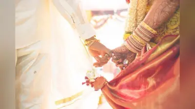 एनआरसी के समर्थन में दूल्हा-दुल्हन ने खायीं कसमें
