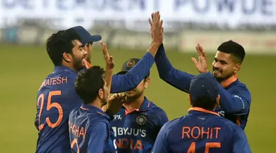 IND vs WI: वेंकटेश अय्यर ने खेली ऐसी धुआंधार पारी कि ट्रोल हो गये हार्दिक पांड्या, मीम्स की बौछार