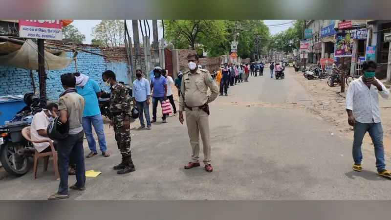 पलामू में लॉकडाउन उल्लंघन पर सख्ती, 65 दोपहिया वाहन जब्त