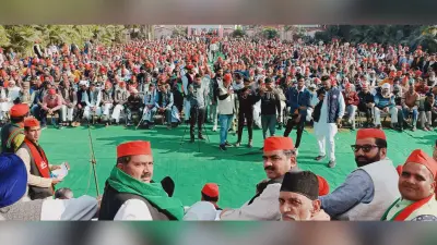 सीएम योगी पर पूर्व मंत्री अताउर्रहमान का तंज- वो उत्तराखंड के पहाड़ी ठाकुर, UP के लोगों का हक मार रहे