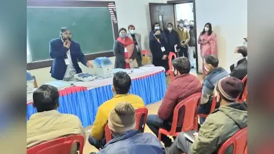 Aligarh News: EVM ट्रेंनिग में फिर नहीं आए 152, सभी के खिलाफ दर्ज होगी एफआईआर