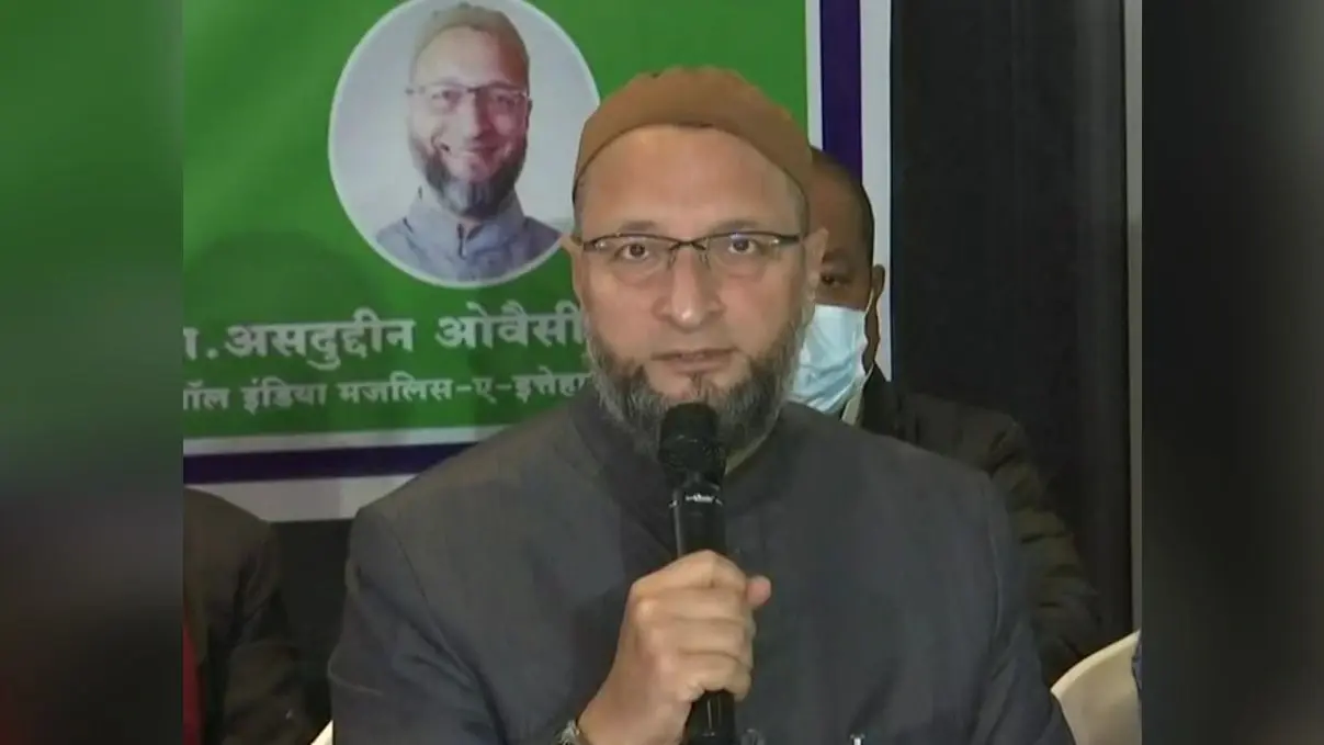 असदुद्दीन ओवैसी ने बाबू सिंह कुशवाहा के साथ गठबंधन का किया ऐलान, कहा- सत्ता में आए तो होंगे दो सीएम