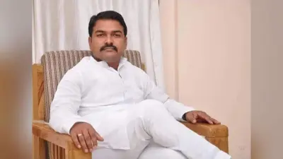 सपा से बागी हुए प्रशांत सिंह को निषाद पार्टी ने हंडिया से बनाया उम्मीदवार, अब होगा त्रिकोणीय मुकाबला