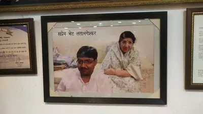 Lata Mangeshkar Death: लता मंगेशकर को मां मानते थे वाराणसी के व्यापारी अरमान, हर साल भेजते थे साड़ी
