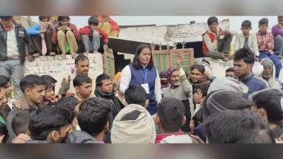 आगरा : मेहरा नाहरगंज के ग्रामीणों ने किया चुनाव बहिष्कार, कहा- पुल नहीं तो वोट नहीं