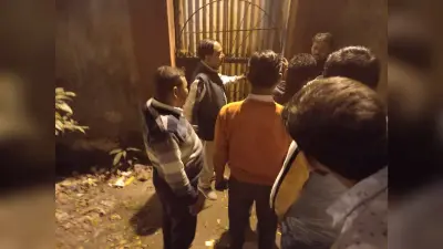 UP Chunav 2022: पूर्व विधायक इस्लाम साबिर अचानक रात को पहुंचे ईवीएम स्ट्रांग रूम, जानिए वजह