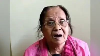 महिला के कंगन और अंगूठी लेकर उचक्के फरार, बोले- सीएम योगी का आदेश है, जो सोना पहनकर निकले, उतरवा लो