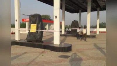 Bareilly News: BDA ने सील किया पेट्रोल पंप, लेकिन सपा विधायक की तरह बुलडोजर से तोड़ा नहीं, उठने लगे सवाल