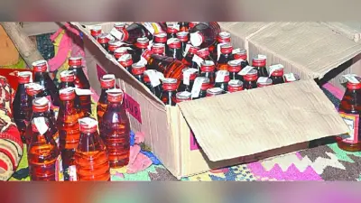 Aligarh News: जहरीली शराब कांड में जमानत पर रिहा 9 लोगों पर लगा गुंडा एक्ट, जिला बदर की भी होगी कार्रवाई