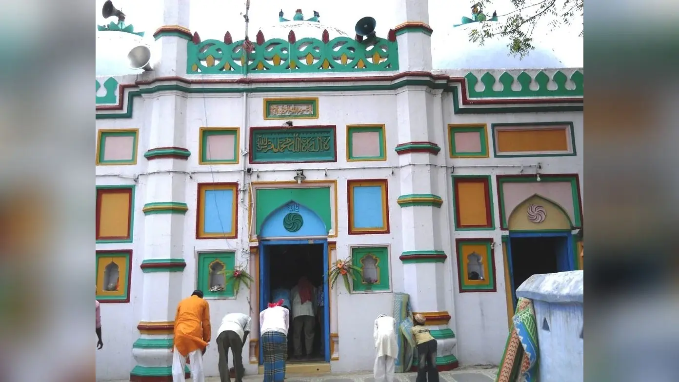 बिहार में तीसरे अशरे के साथ शुरू हुई ईद की तैयारी, जहन्नुम से बचने के लिए अल्लाह से दुआ मांग रहे रोजेदार