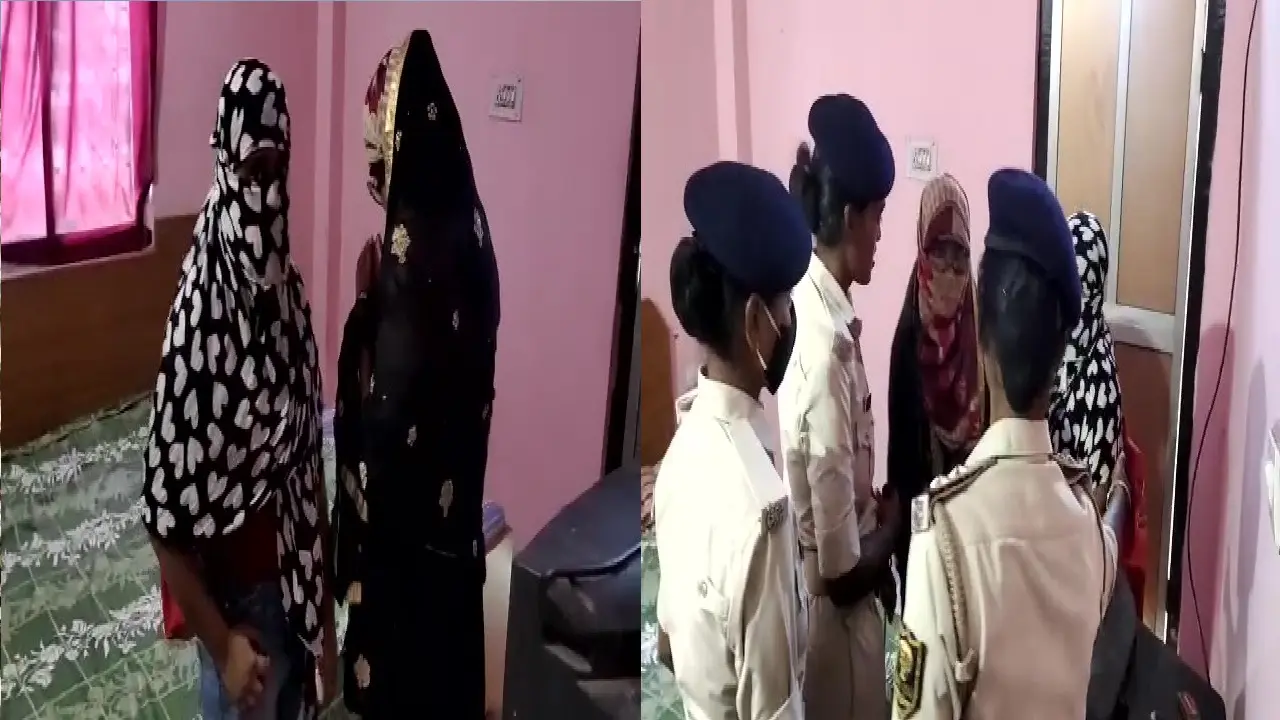 Video: घर से कॉलेज के लिए निकली लड़कियां होटल में बॉयफ्रेंड के साथ आपत्तिजनक स्थिति में पकड़ी गईं