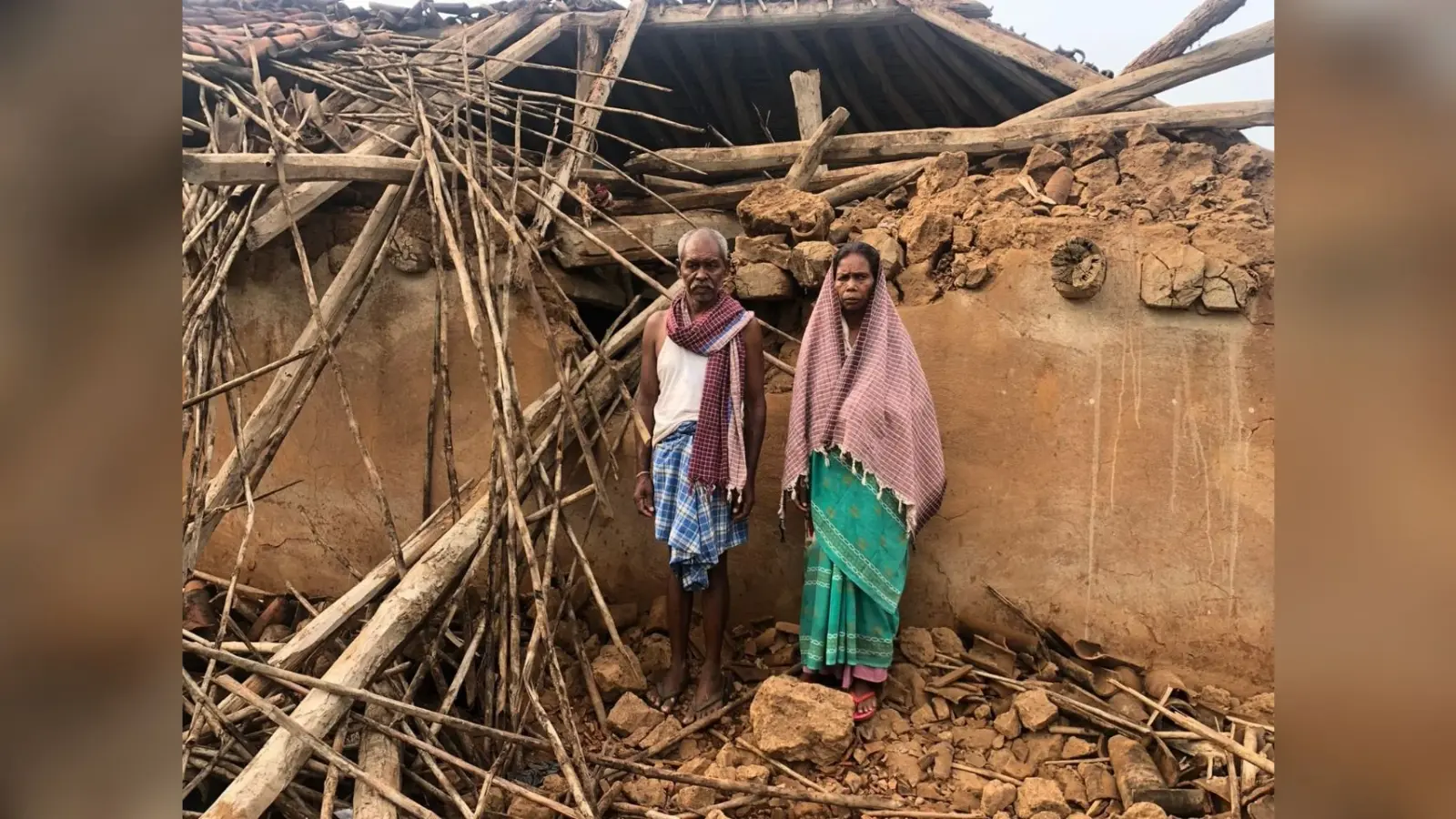 Jharkhand News: बोकारो में जंगली हाथियों ने मचाया आतंक, कई ग्रामीणों के घर किए क्षतिग्रस्त