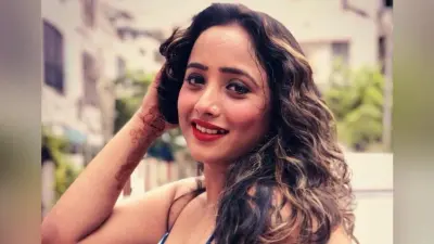 भोजपुरी एक्ट्रेस रानी चटर्जी ने संस्कारी फोटो शेयर कर लूट ली महफिल, देखिए बोल्ड फोटो…