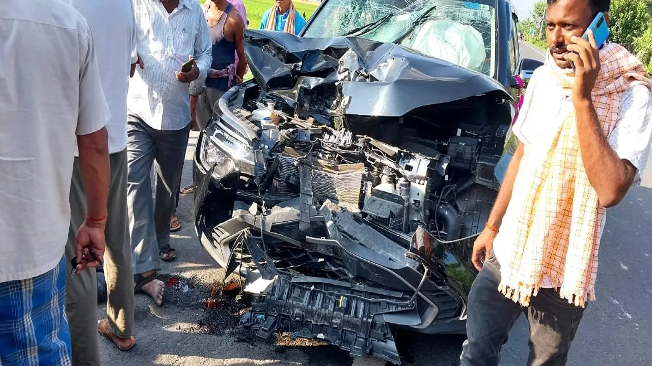 Bihar: सुपौल के एनएच पर कार की टक्कर से हवा में उछली बाइक, चालक का हुआ ऐसा हाल