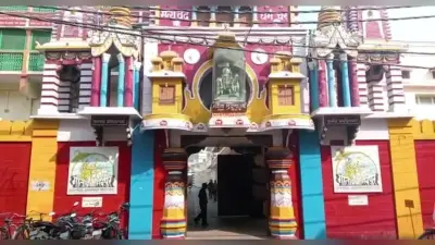 गीता प्रेस में फिर लौटी रौनक, पिछले 5 महीने में टूटा 98 साल का रिकॉर्ड, बढ़ी धार्मिक पुस्तकों की डिमांड