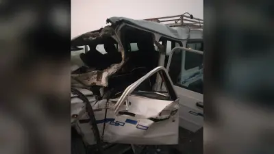 Agra News: जयपुर हाईवे पर ट्रक से टकराई बारातियों की कार, मौके पर चार लोगों की मौत, दूल्हे की हालत नाजुक