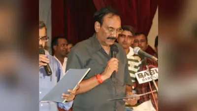 Bareilly News: शहामतगंज ओवरब्रिज बना सियासी अखाड़ा, सोशल मीडिया पर ट्रोल हुए पूर्व मेयर डॉ. आईएस तोमर