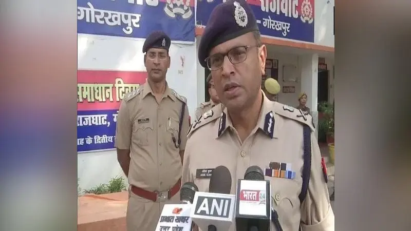 UP News: पब्लिक अप्रूवल रेटिंग में गोरखपुर पुलिस सबसे नीचे, कुशीनगर पुलिस पहले पायदान पर, देखें लिस्ट