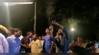Gorakhpur Crime: सपा नेता का डांस फ्लोर पर कार्बाइन से फायरिंग करते वीडियो वायरल, गिरफ्तार