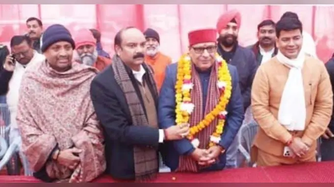 बरेली-मुरादाबाद MLC सीट के BJP कैंडिडेट डॉ. जयपाल सिंह ने दाखिल किया नामांकन, मंत्री धर्मपाल सिंह रहे मौजूद