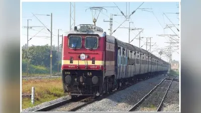 UP News: होली पर चलेंगी 3000 अतिरिक्त बसें, रेलवे भी चलाएगा होली स्पेशल ट्रेन