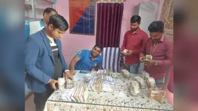 वाहन चेकिंग के दौरान शराब के नशे में पकड़े गये दो लोग, जब्त कार से मिले 22.90 लाख कैश…