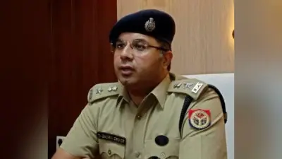 गोरखपुर में 9 नए दरोगाओं को मिली चौकी की कमान, 7 से छीना चार्ज, एक ही दिन में 20 की चौकी , 65 का थाना बदला