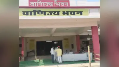 यूपी निकाय चुनाव: मतगणना की अनदेखी करने वाले 50 कर्मचारियों पर गाज, तय हुआ किस जगह के वोटों की गिनती कहां …