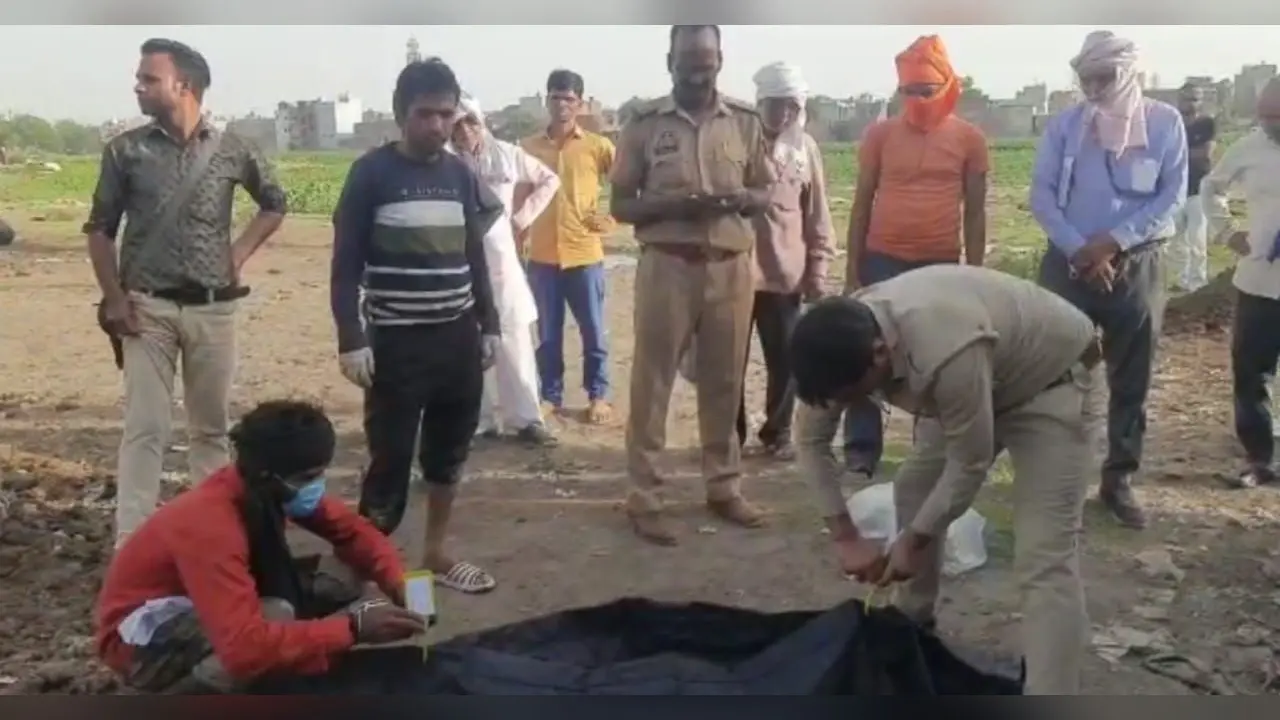 अमावस्या की रात को छत से गिरा बच्चा,नरबलि की आशंका में कब्र से निकलवाई बच्चे की लाश, बहनोई ने किया तंत्र मंत्र