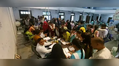 Aligarh : रोजगार महा मेला में छात्राओं का दबदबा,रिक्त 1500 पदों के लिए 800 ने कराया रजिस्ट्रेशन