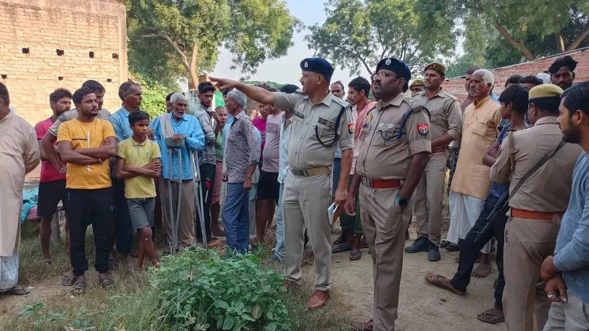 कानपुर देहात: जमीनी विवाद में दो भाईयों की बेरहमी से हत्या, परिवार के 4 लोग घायल, गांव में पुलिस फोर्स तैनात