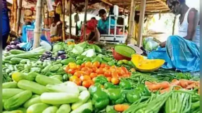 Wholesale inflation: जुलाई में खाने-पीने के सामानों ने दी राहत, तेल-गैस की कीमतों ने उपभोक्ताओं को किया बेदम