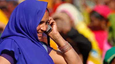NFHS -5 : महिलाओं के साथ भेदभाव को दर्शाता है भारत में महिला इंटरनेट यूजर्स की संख्या, जानें अपने राज्य का हाल…
