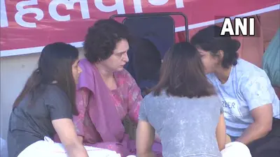 बृजभूषण शरण सिंह की मुश्किलें बढ़ीं, पहलवानों के साथ दंगल में उतरीं प्रियंका गांधी, केजरीवाल भी जाएंगे