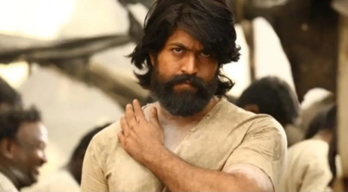 KGF Chapter 2 ने तोड़े सभी रिकॉर्ड, बनी पहले दिन सबसे ज्यादा कमाई करने वाली फिल्म, जानें कलेक्शन