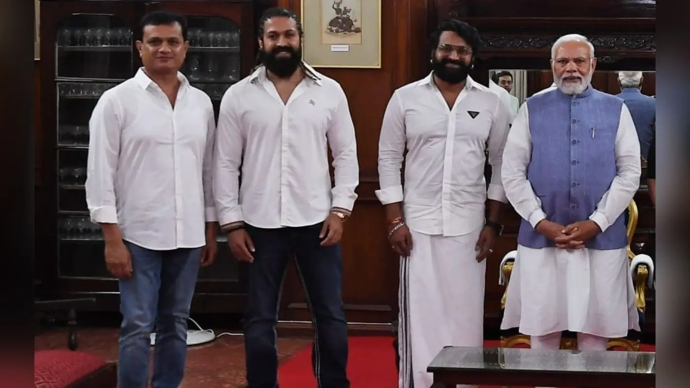KGF स्टार यश और कांतारा एक्टर ऋषभ शेट्टी ने की पीएम मोदी से मुलाकात, इन खास मुद्दों पर की चर्चा