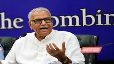 Explainer: यशवंत सिन्हा ने भाजपा के आंतरिक लोकतंत्र पर उठाए सवाल, द्रौपदी मुर्मू को कहा प्रतीकात्मक चेहरा