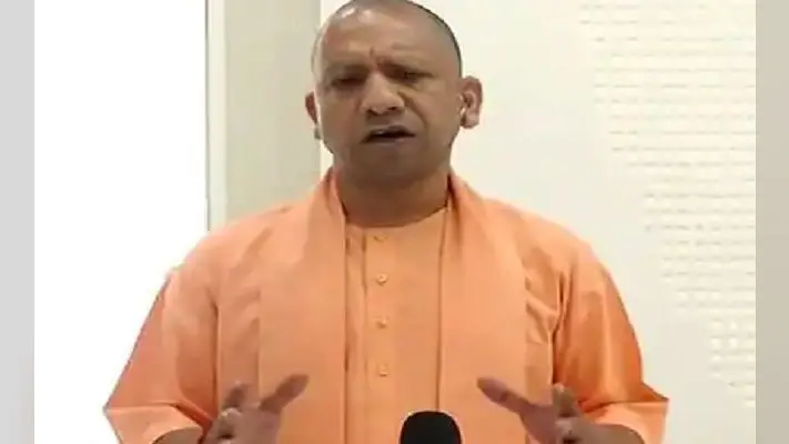 Lockdown : UP में कोरोना ‘हॉटस्पॉट’ को सील करने की नीति प्रभावी, आगरा में कोरोना पॉजिटिव के तीन नये मामले