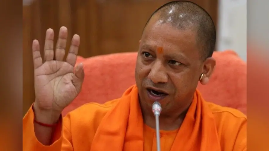 बिना अनुमति अब यूपी के श्रमिकों को नहीं ले जा सकेंगे दूसरे राज्य, रोजगार की गारंटी देने ‘प्रवासी आयोग’ के गठन में जुटी योगी सरकार