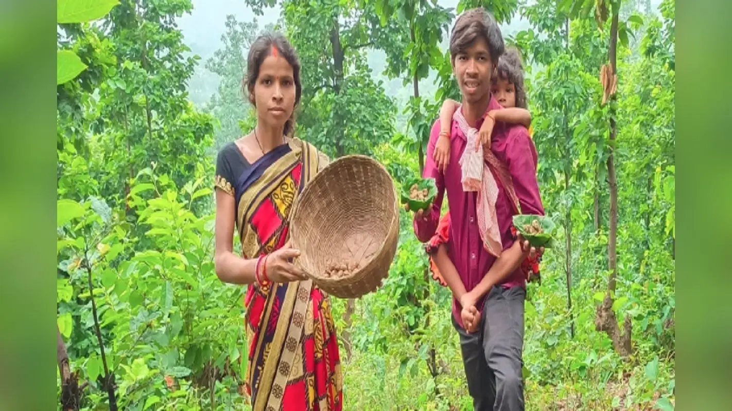 Youtube पर धूम मचा रहे हैं रामगढ़ के विजय और पत्नी रिया, कभी परिजनों ने नहीं दी थी घर में रहने के लिए जगह