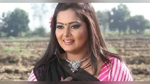 शादी से पहले गौहर खान का ब्राइडल फोटोशूट वायरल, सुर्ख लाल रंग के जोड़े में कुछ इस तरह नजर आईं एक्ट्रेस, देखें PHOTOS