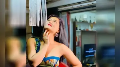 रश्मि देसाई के बोल्ड लुक ने उड़ाई फैंस की नींद, एक्ट्रेस की फोटो देख फैंस ने किए ऐसे कमेंट्स