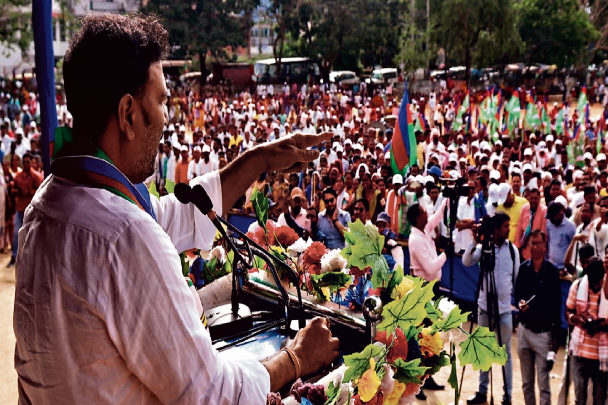 सामाजिक न्याय मार्च के जरिये सुदेश महतो ने छेड़ा जंग, बोले- हेमंत सरकार को जगाने का वक्त खत्म, अब होगा इंकलाब