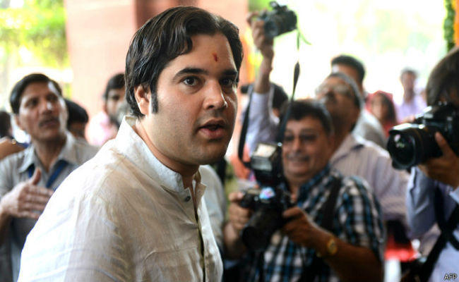 अमेरिकी शख्स का दावा, आर्म्स डील के लिए वरुण गांधी को किया गया था ब्लैकमेल