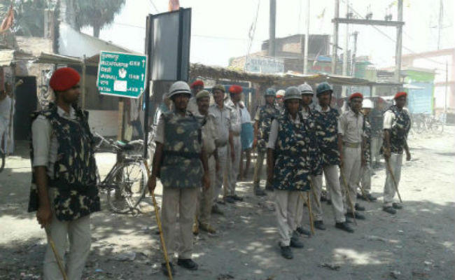 दरभंगा में जमीन विवाद को लेकर तनाव, विधायक पर हमला, धारा 144 लागू