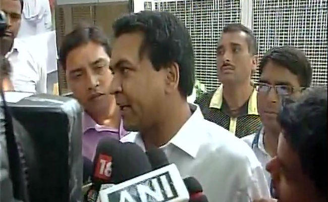 ‘आप’ में दंगल: बोले कपिल मिश्रा- सतेंद्र जैन ने केजरीवाल को दिए दो करोड़ रुपये, मैंने अपनी आंखों से देखा