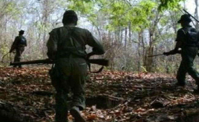 झारखंड : गढ़वा-छत्तीसगढ़ की सीमा पर पुलिस ने चलाया अभीयान, खूंखार नक्सली अरविंद व सुधाकरण बूढ़ा पहाड़ से फरार !
